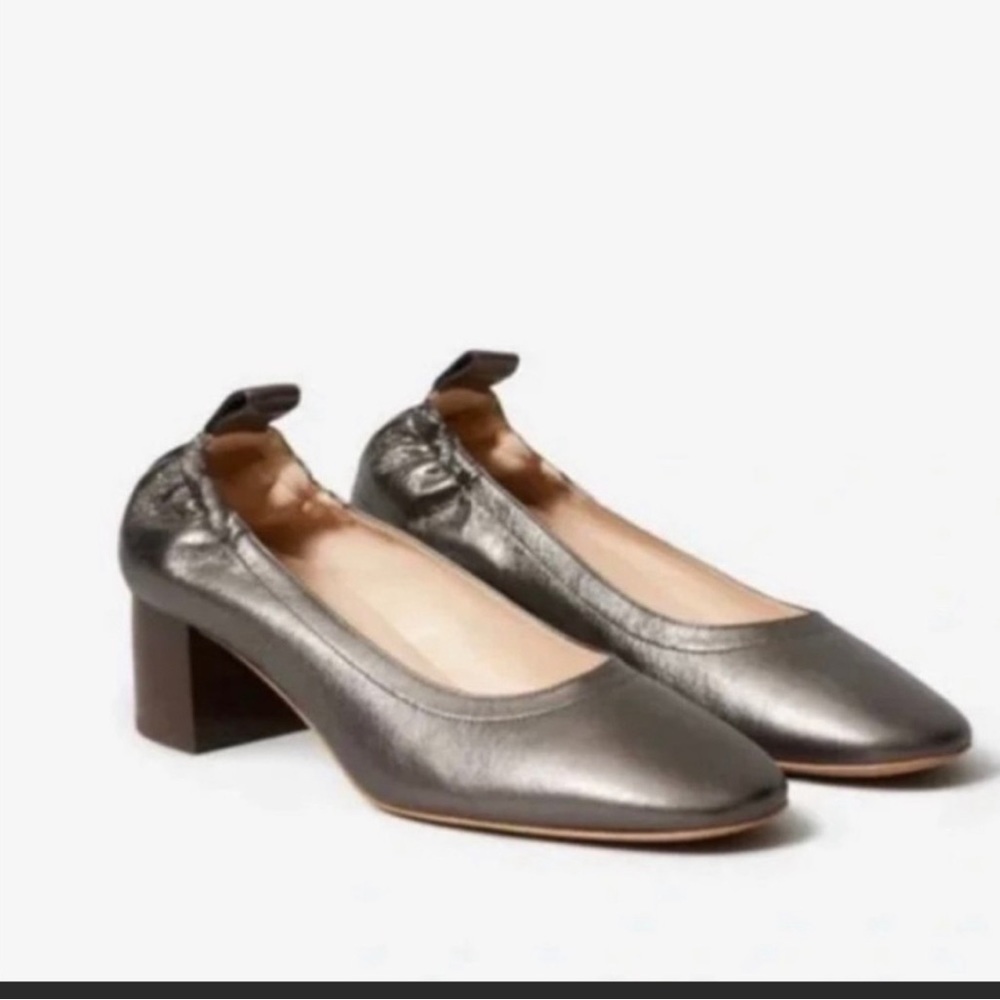 NEW Everlane The Day Heel